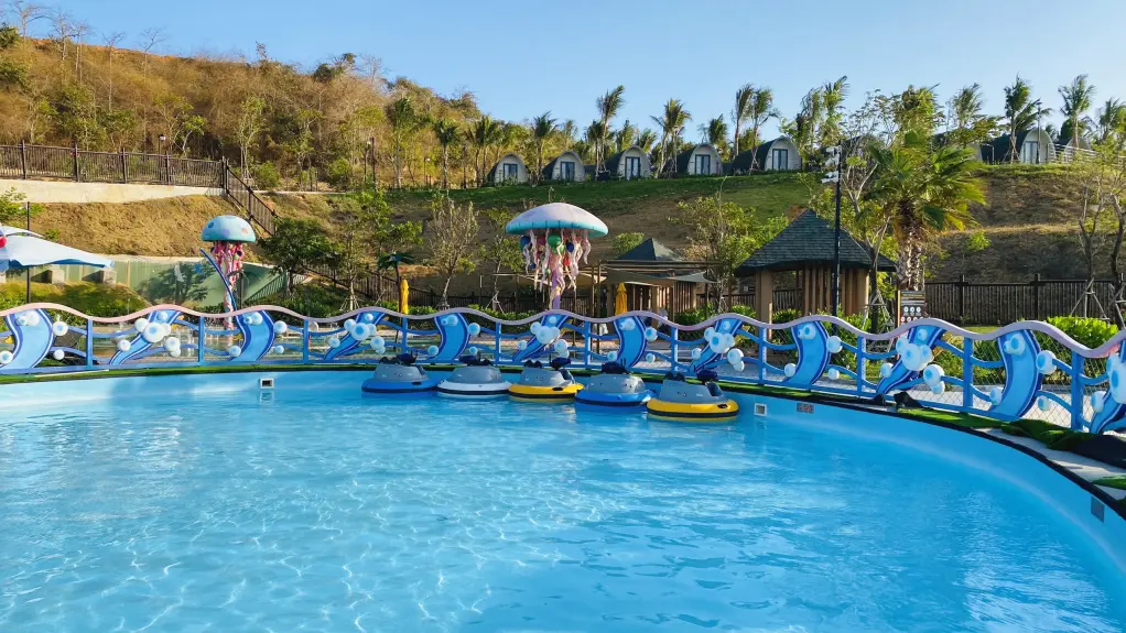Đại chiến bong bóng Wonderland Water Park