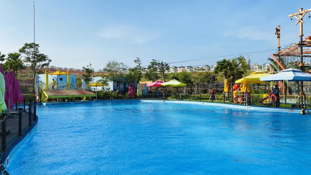 Vượt sóng Wonderland Water Park