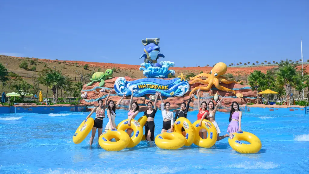 Công viên nước Wonderland Water Park Phan Thiết