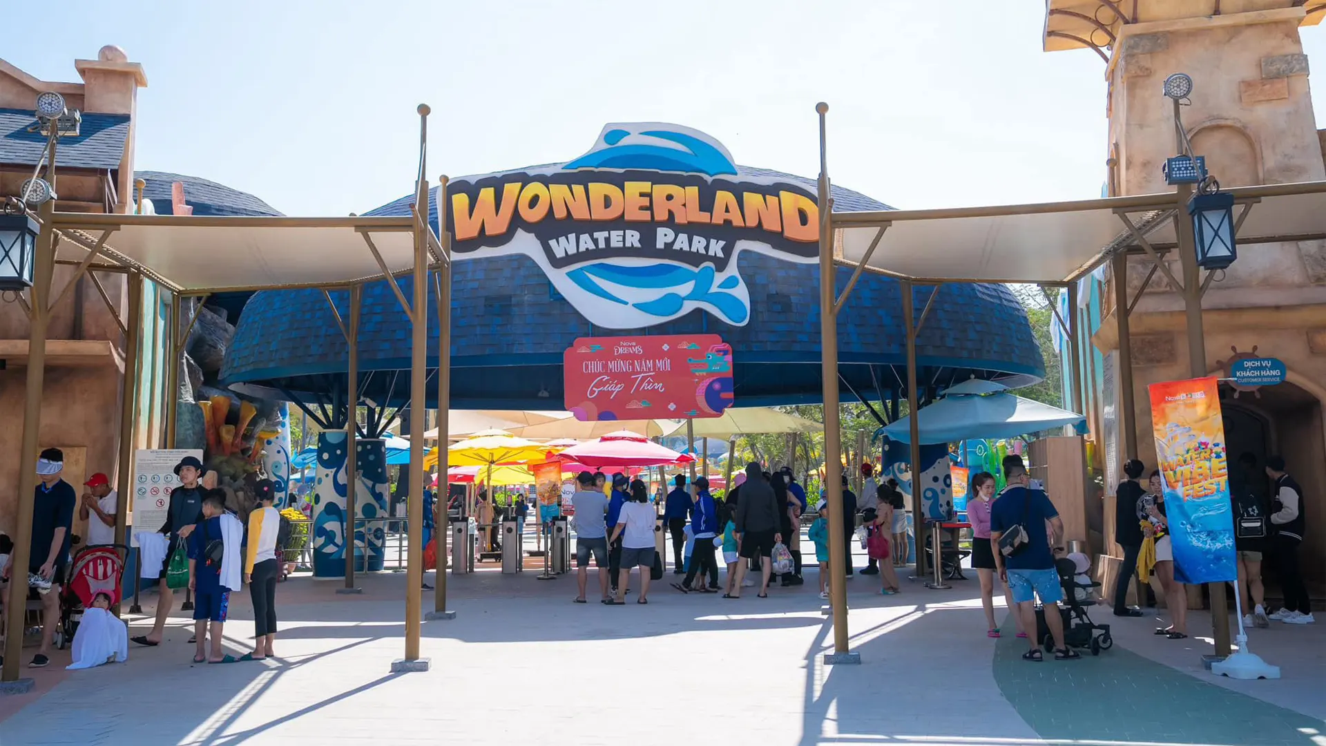 Đặt vé Wonderland water park cvn